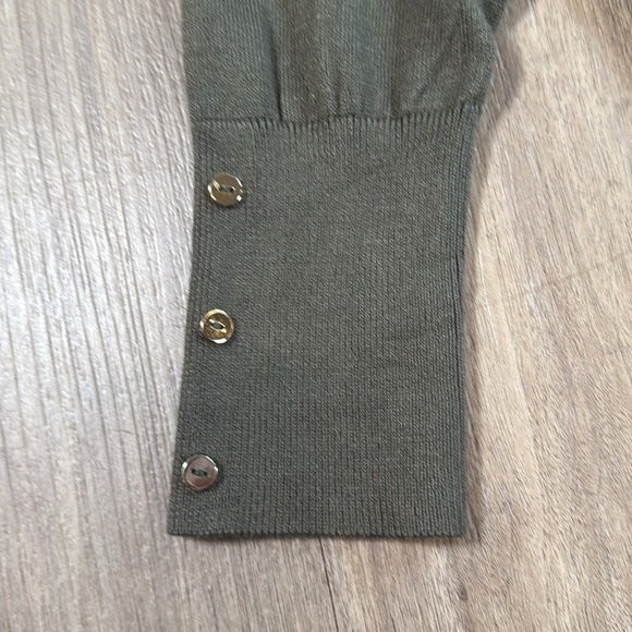 Olive Green Cardigan - Picture 2 of 4